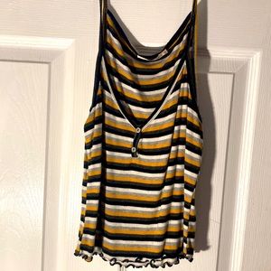 heart hips size :L grey,black,white,yellow